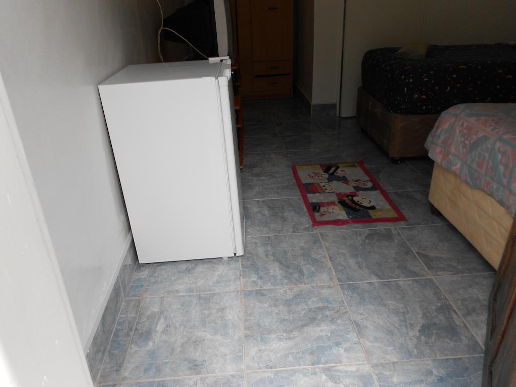 Comfort Corner Guesthouse Ливингстон Номер фото